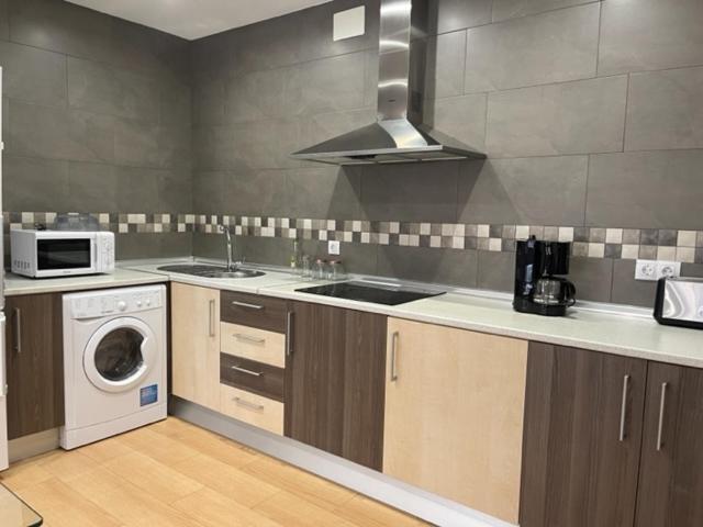 Apartamentos Turisticos Los Barruecos Касерес Екстер'єр фото