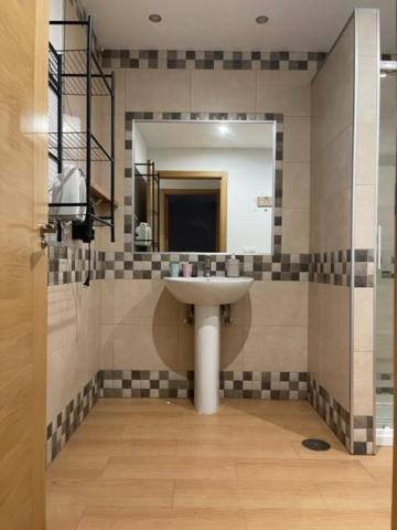 Apartamentos Turisticos Los Barruecos Касерес Екстер'єр фото